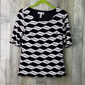 Dressbarn Size Medium Petite Crewneck Shorts Sleeve Black/White Top